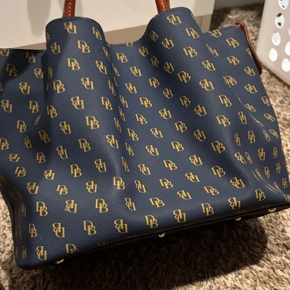 Dooney & Bourke Navy and Gold Signature Tote - Picture 2 of 9